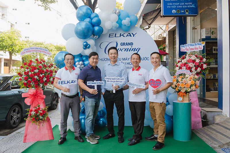 khai truong showroom elkay tai da nang 3